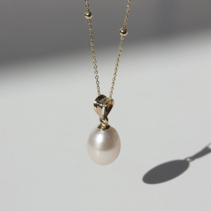 14K Gold Pearl Drop Necklace