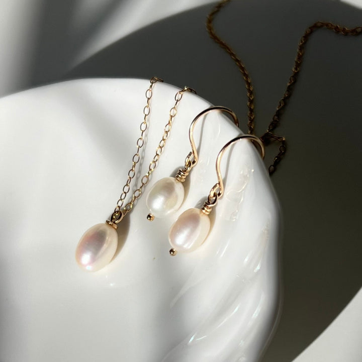 Single Pearl Drop Earrings