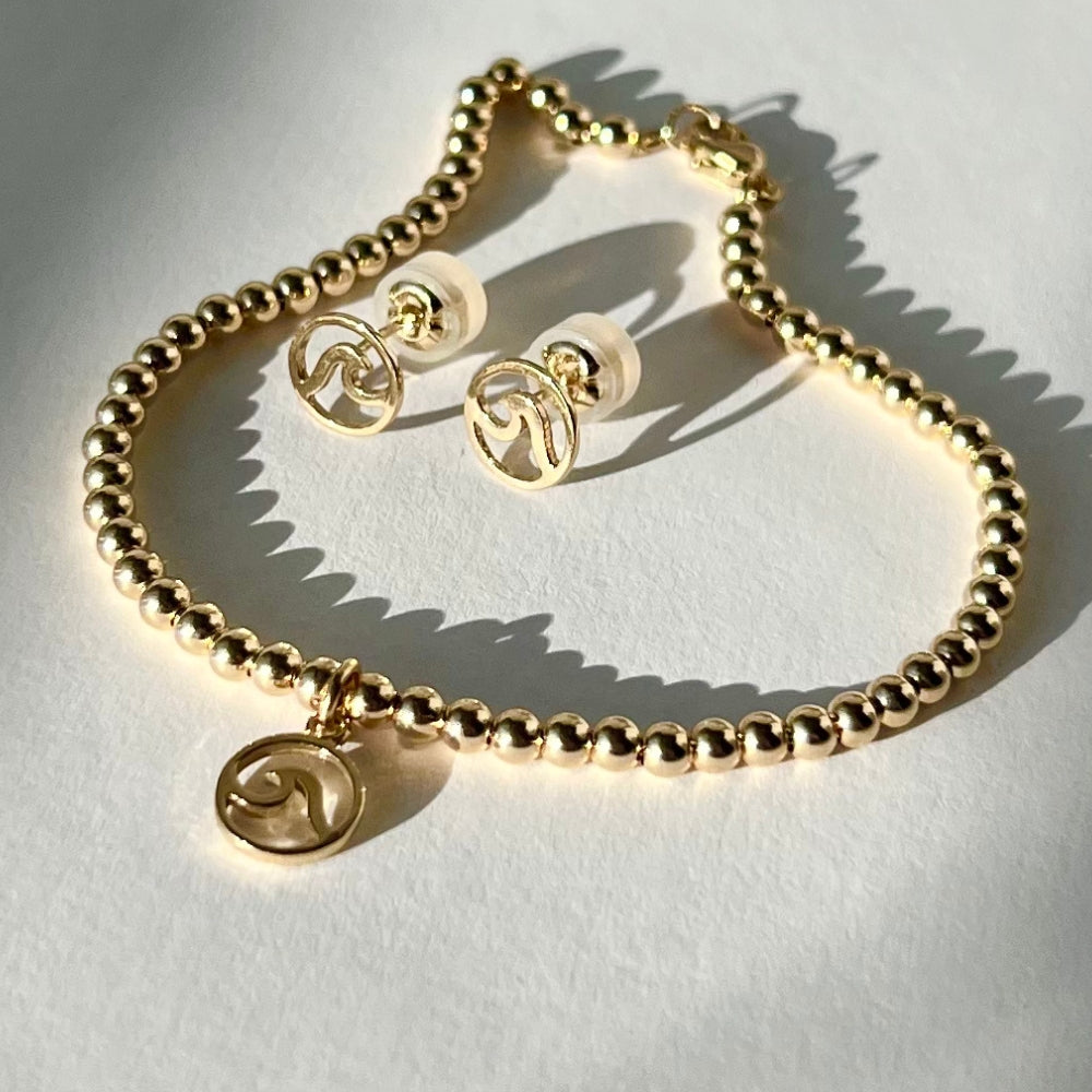 14K Gold Wave Bracelet