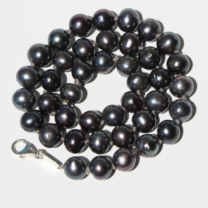 Gray Pearl Necklace