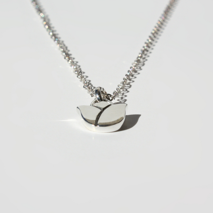 Tulip Necklace