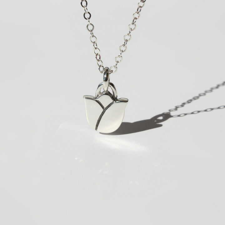 Tulip Necklace