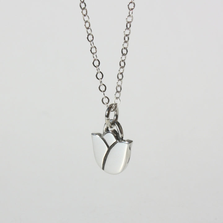 Tulip Necklace